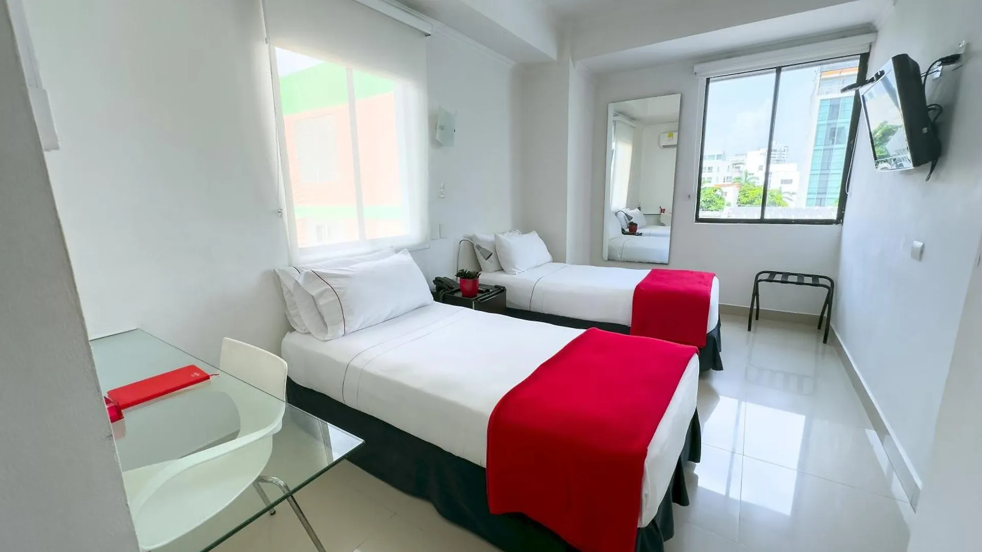 Zalmedina Hotel Cartagena 3*,